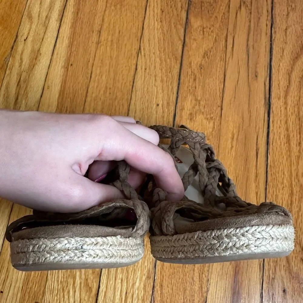 Prada wedges braised‎ rope 100% leather suede beige tan woven Sandal size 9.5